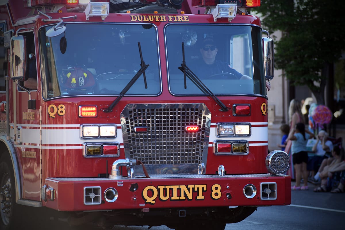 Duluth Fire Department responds to water emergency at Pier B